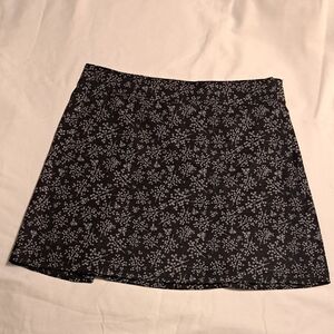 NWT Rip Skirt Hawaii